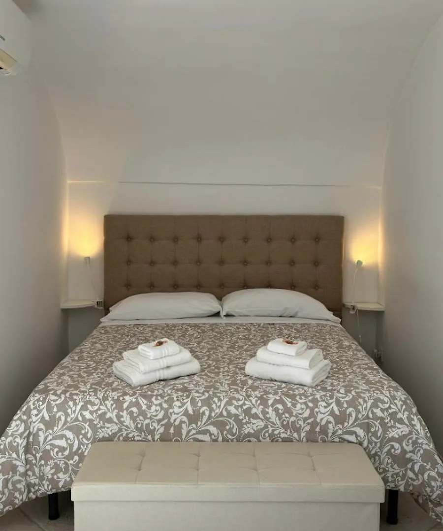 Palm Central House Bari